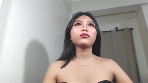 Snapshot of yourtempatationtrannyx chatting on 03-11-25, 07:14 lexi online show from 03-11-25, 07:14