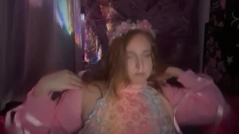 Snapshot of yourthickgingergoddess chatting on 12-20-25, 01:23 yourthickgingergoddess online show from 12-20-25, 01:23