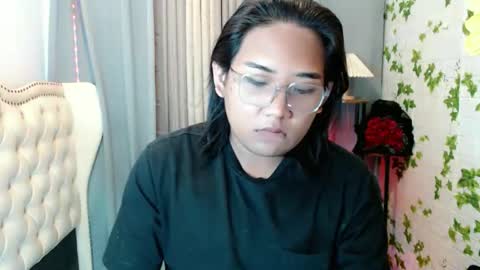 Jeen online show from 12-22-25, 04:20