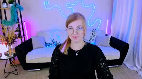 Alice online show from 09-26-25, 09:57