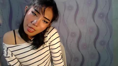 yourwife_material99 online show from 03-11-26, 06:08