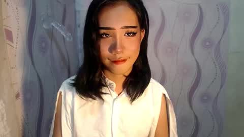 yourwife_material99 online show from 03-26-26, 04:12