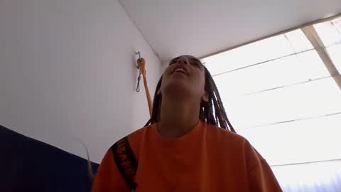 elizabeth  ju   online show from 01-18-25, 05:59