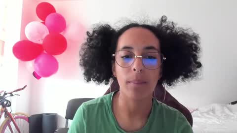 elizabeth  ju   online show from 02-09-25, 10:00