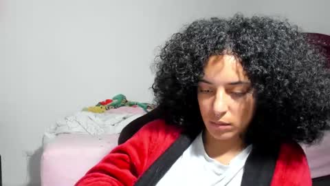 elizabeth  ju   online show from 02-18-25, 12:04