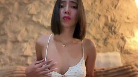 YowgineTheGreat online show from 04-10-26, 10:53