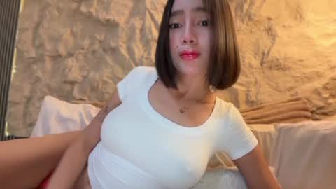 Snapshot of yowginethegreat chatting on 07-11-26, 10:51 YowgineTheGreat online show from 07-11-26, 10:51