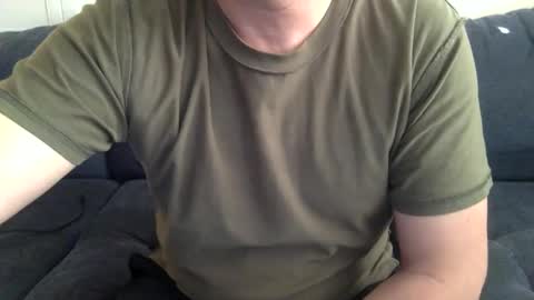 yque online show from 02-19-26, 01:01