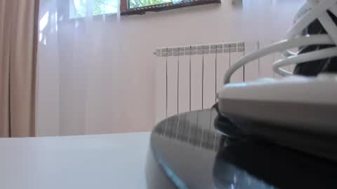 Snapshot of yssaacher chatting on 06-21-26, 06:27 Crazy P online show from 06-21-26, 06:27