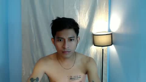 Snapshot of ytleo chatting on 06-27-26, 12:59 ytleo online show from 06-27-26, 12:59