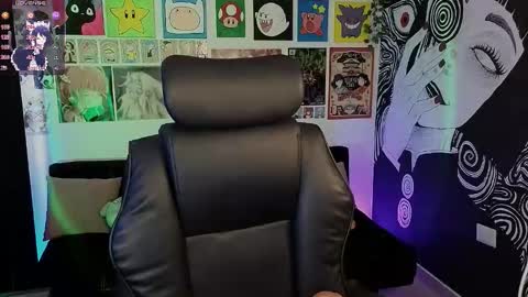    rawr   Anne Independent model      online show from 11-27-25, 06:32