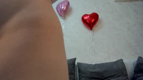 Snapshot of yuki_mii chatting on 02-18-25, 05:42 Yuki online show from 02-18-25, 05:42