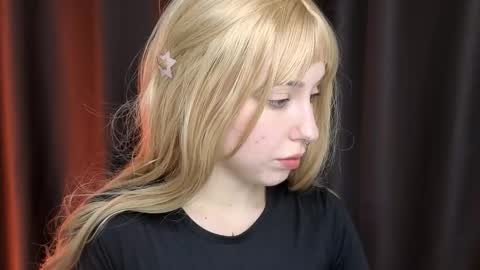 Misa online show from 12-03-25, 03:32