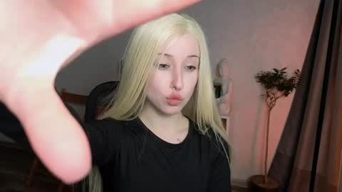 Misa online show from 03-20-26, 05:40