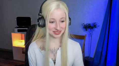 Misa online show from 03-24-26, 06:35