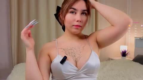 Snapshot of yukointerrante chatting on 11-23-25, 11:10 Amy Novak online show from 11-23-25, 11:10