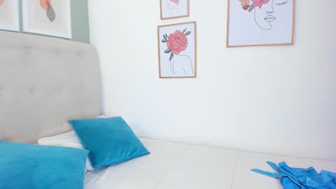 Yuliet online show from 01-03-25, 08:01