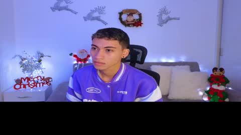 yulian_vasquez online show from 12-20-25, 12:12