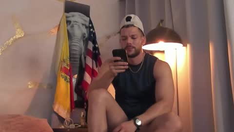 yulian 2811 online show from 01-10-26, 01:29