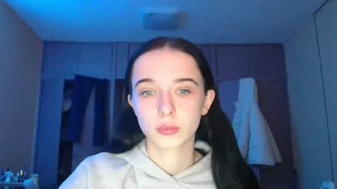 Yuliia online show from 12-21-25, 10:00