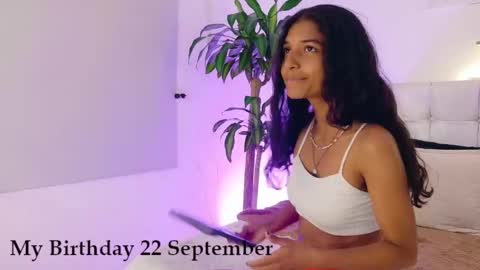yuliethpetite online show from 09-13-25, 07:57