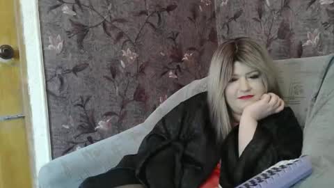 yuliiared online show from 05-01-26, 12:54