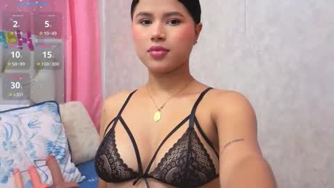 Snapshot of yulissa_girls chatting on 02-21-26, 11:22 yulissa_girls online show from 02-21-26, 11:22
