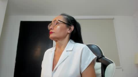 Y U L I T Z A online show from 01-07-26, 01:02