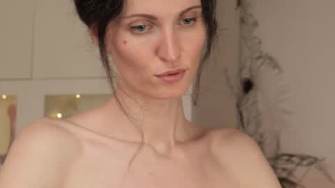 yulla dao online show from 02-14-25, 04:09