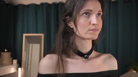 Snapshot of yulladao chatting on 04-23-26, 04:20 yulla dao online show from 04-23-26, 04:20