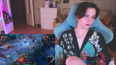 Kris online show from 03-06-25, 07:21