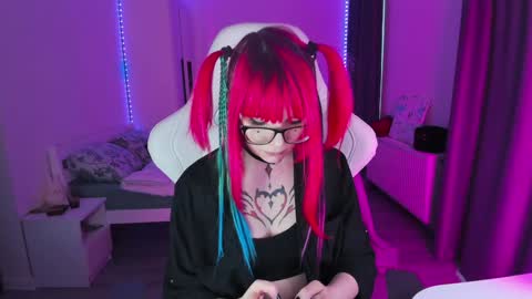 Snapshot of yumi_youkai chatting on 12-06-24, 09:43 Yumi 3 online show from 12-06-24, 09:43