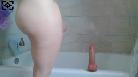 Snapshot of yumiepussyy chatting on 03-12-25, 04:46 Payton kelly online show from 03-12-25, 04:46