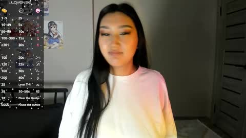 Yumi online show from 02-13-26, 12:12