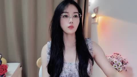 Snapshot of yuner0715 chatting on 06-24-26, 03:55 YunEr online show from 06-24-26, 03:55
