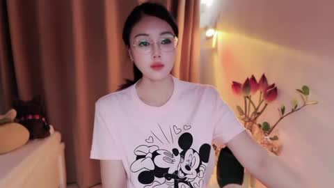 Snapshot of yuner0715 chatting on 07-17-26, 02:45 YunEr online show from 07-17-26, 02:45