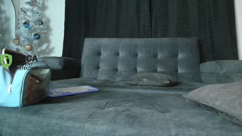 ELITA online show from 12-21-25, 04:41