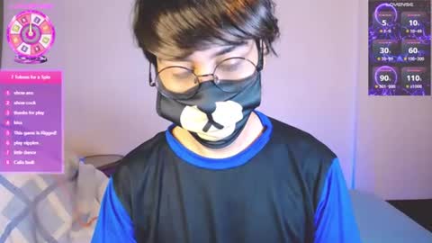 Snapshot of yuniorb chatting on 06-27-26, 04:06 the puppy boy online show from 06-27-26, 04:06