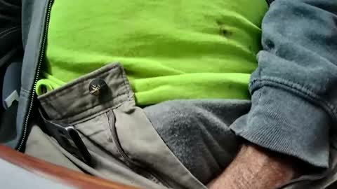 Snapshot of yuppers1234 chatting on 11-17-25, 04:35 yuppers1234 online show from 11-17-25, 04:35