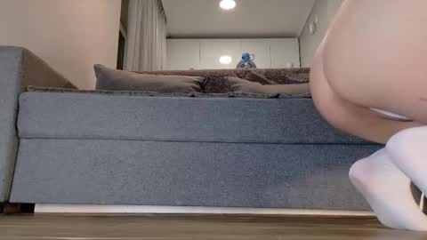 Hi My name Yuriko online show from 10-12-25, 05:45