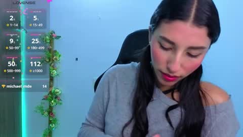 Snapshot of yuziidreams chatting on 02-14-26, 01:46 yuzii Im new to these pages so I hope you guys are kind to me. online show from 02-14-26, 01:46