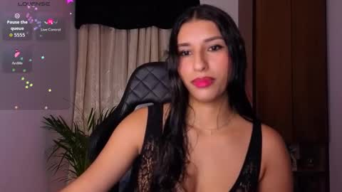 Snapshot of yuziidreams chatting on 03-14-26, 12:17 yuzii Im new to these pages so I hope you guys are kind to me. online show from 03-14-26, 12:17