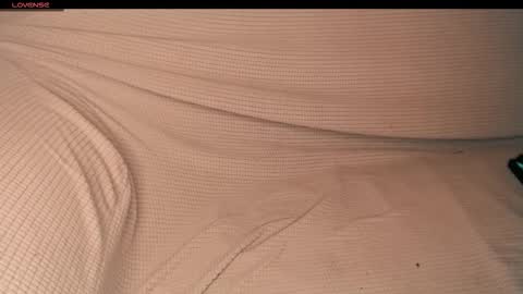 yzza_suave online show from 12-18-25, 06:58