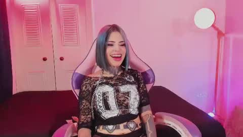 tazzie online show from 06-20-26, 03:42