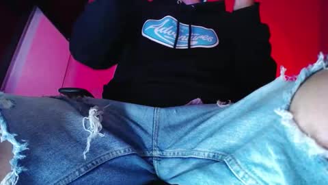 Zac Freelance model online show from 11-17-25, 03:01