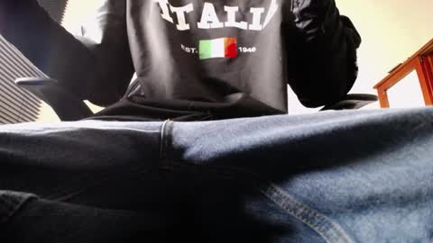 Snapshot of zac_watson chatting on 04-11-26, 03:49 Zac Freelance model online show from 04-11-26, 03:49