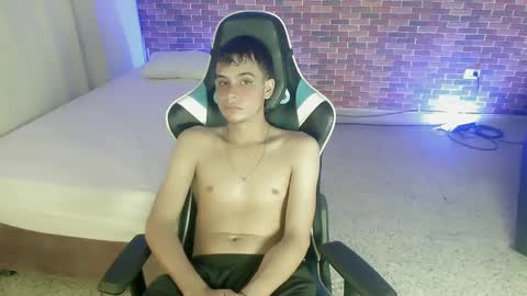 ZACARIAS online show from 09-23-25, 03:53