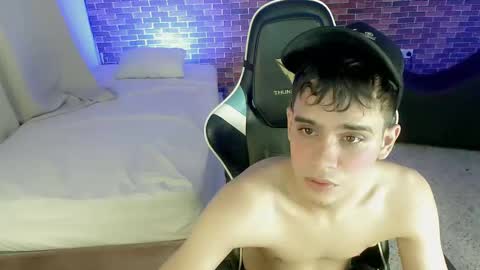 ZACARIAS online show from 09-27-25, 04:06