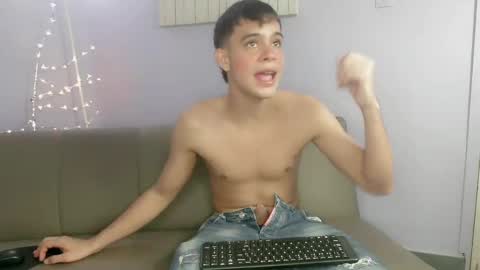 ZACARIAS online show from 10-15-25, 03:50