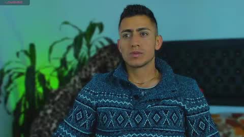 zachpri20 online show from 10-08-25, 03:42